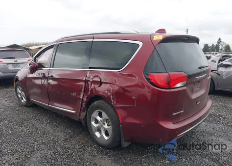 2017 Chrysler Pacifica Touring-L Plus z USA, uszkodzony, nr VIN 2C4RC1EG1HR736134